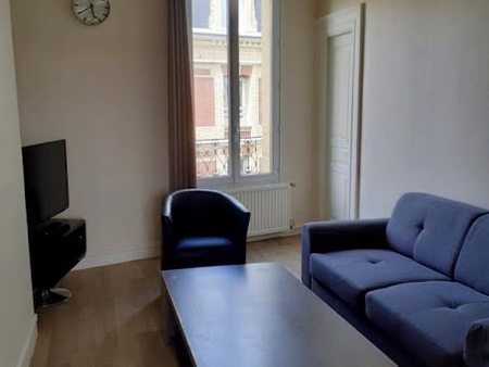 location meublée appartement 2 pièces 45 m²