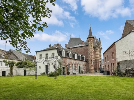 maison de luxe à vendre à solre-le-château