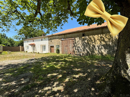 corps de ferme à chaunay