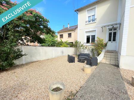 véritable maison avec jardin et sous sol!