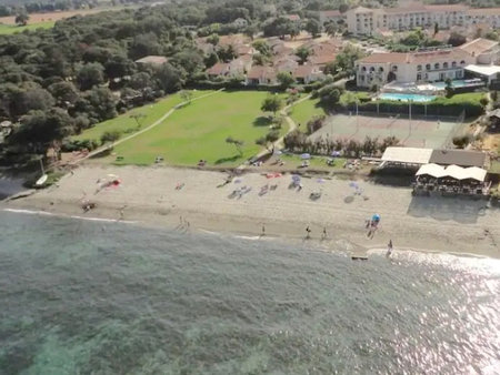 a louer appartement spacieux et lumineux a 250 mètres de la plage