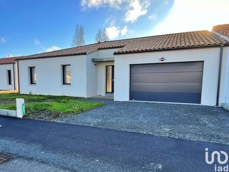 vente maison 6 pièces de 110 m² à l'herbergement (85260)