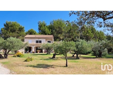 vente maison 6 pièces de 164 m² à beaucaire (30300)