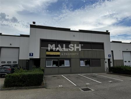 location d'entrepôt de 887 m² à décines-charpieu - 69150