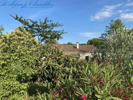 a 20 minutes de sommières maison de 120 m2 sur 2680 m2 de terrain avec piscine