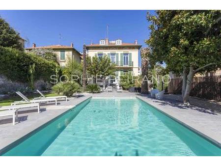 cannes centre - villa belle epoque avec piscine