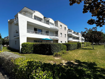 appartement t.3 auray avec balcon sud