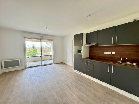 location appartement 2 pièces à gévezé (35850) : à louer 2 pièces / 39m² gévezé