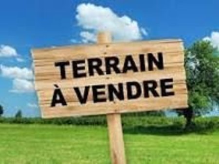 vente terrain à batir 600 m²