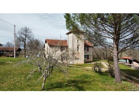 vente maison 6 pièces 145 m²