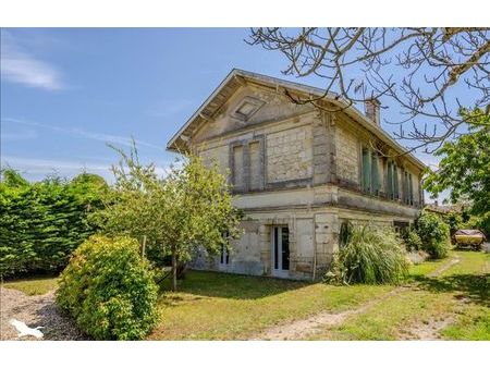 vente maison 6 pièces 160 m² saint-julien-beychevelle (33250)