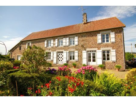 manche. jolie maison de campagne avec vue magnifique