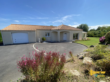 maison 125m2 - 3ch  garage 39m2 - jardin 1300m2