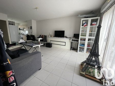 vente maison 3 pièces de 68 m² à la chaussée