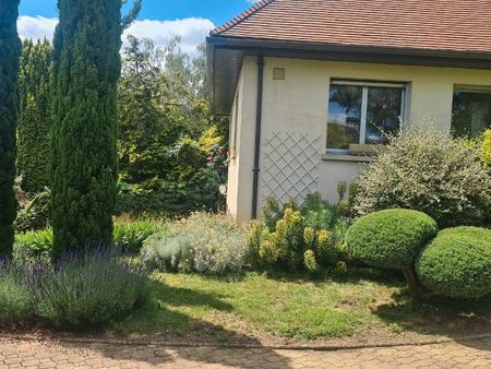 grande maison familiale en bourgogne avec piscine