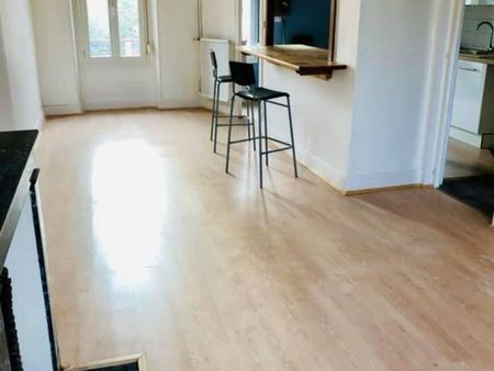 appartement t4 duplex de 72 m2