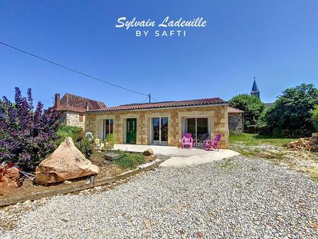 belle maison de village en pierre de 105 m2 sur 450 m2 de terrain