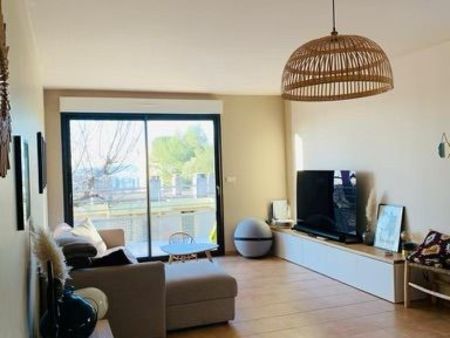 t3 le faron 85m² avec 2 terrasses  garage  parking et cave