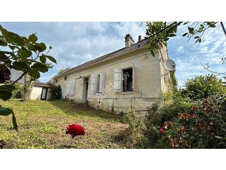 maison en pierre 3chambres avec jardin plat à montigny lengrain