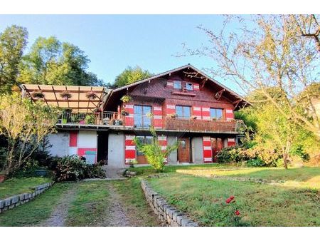 chalet 5 pièces 136 m²