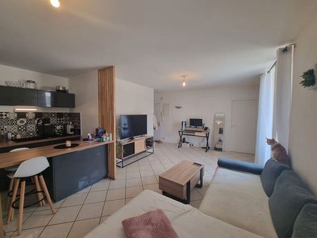 appartement 3 pièces 58 m²