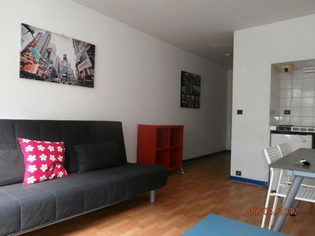 studio 1 pièce 20 m²