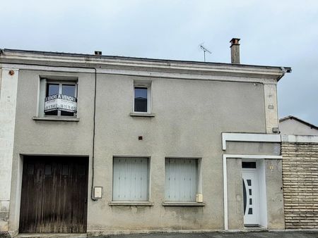 maison de ville en viager 7 pièces 143 m²