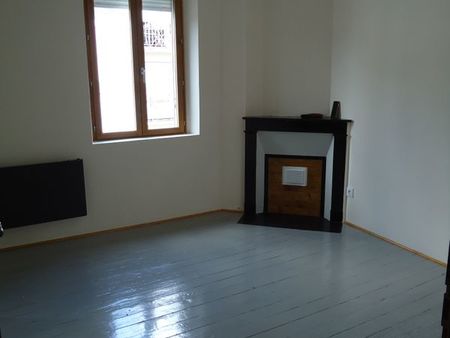 appartement 2 pieces . quartier talensac