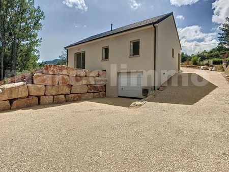 villa 4 pièces 88 m²