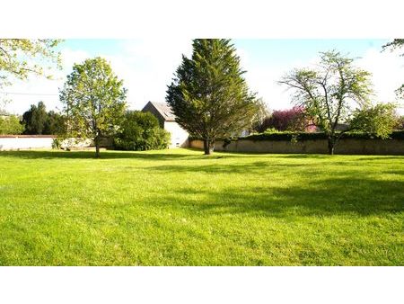 la charité s/loire centre - terrain de 1500m2 constructible entièrement clos - cu délivré