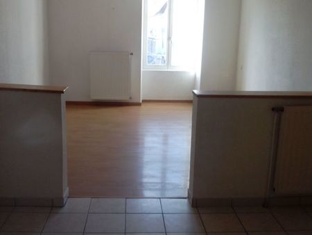 appartement f3 place du palais de justice vesoul