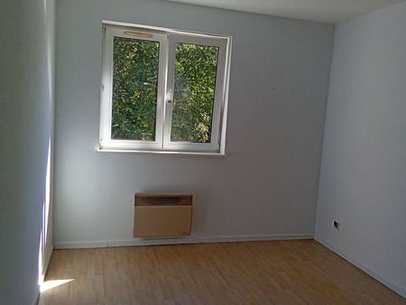 a vendre appartement avec grande terrasse