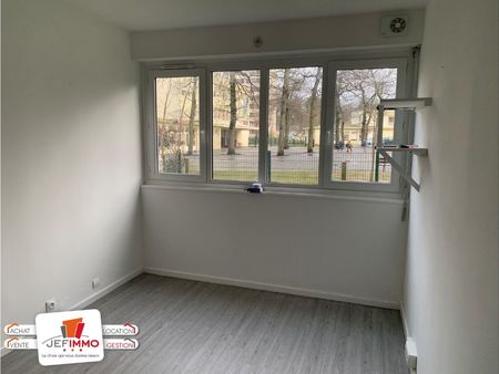 appartement 1 pièce 11 m²