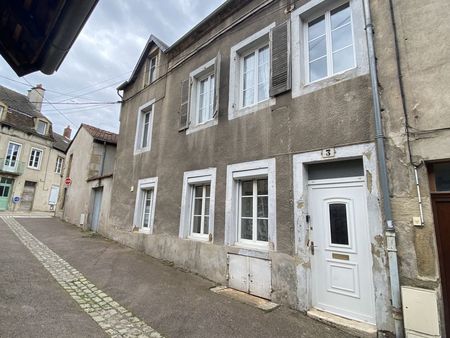 maison 5 pièces 130 m²