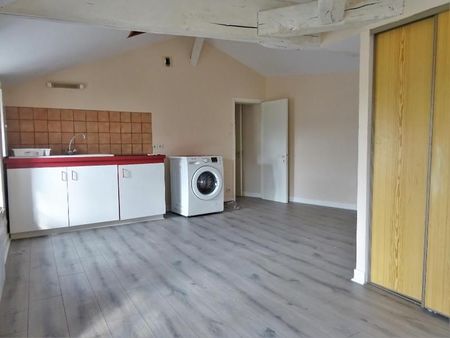 studio 1 pièce 23 m²