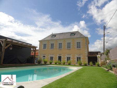 maison de caractère rénovée - 6 chambres - piscine et dépendances