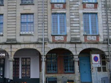 bureau grand place d'arras