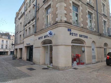 local commercial 95 m²