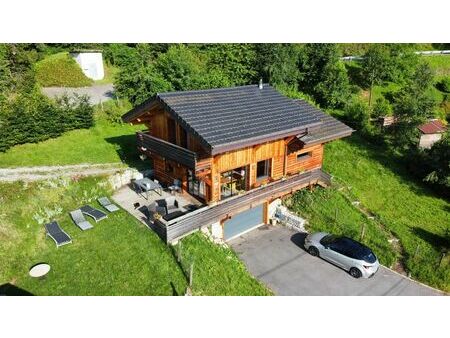 chalet 142 m2 superbe vue montagne