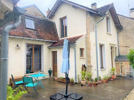 maison de village avec jardin samois sur seine