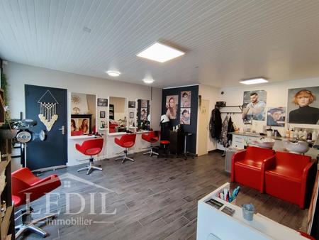 vente bureaux et commerces à saint-guinoux (35430) : à vendre / 79m² saint-guinoux