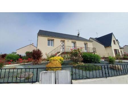 vente maison à château-gontier-sur-mayenne (53200) : à vendre / 89m² château-gontier-sur-m