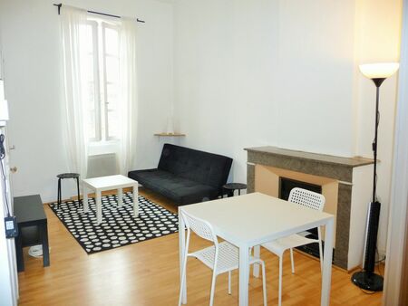 appartement t1/2 idéal étudiant centre ville