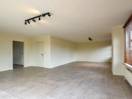 appartement à louer à jabbeke € 895 (kt67c) - residentie vastgoed | zimmo