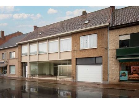 centrum kortemark - handelshuis met ruime woning