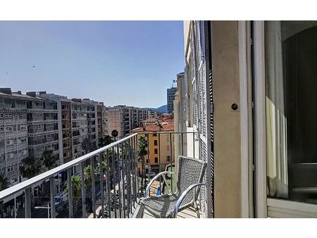 appartement toulon 53.99 m² t-3 à vendre  158 000 €