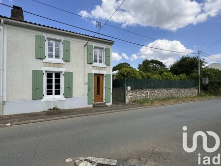 vente maison de village 3 pièces de 68 m² à foussais