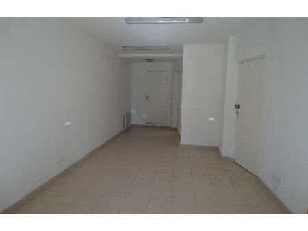 location divers 27 m² narbonne (11100)