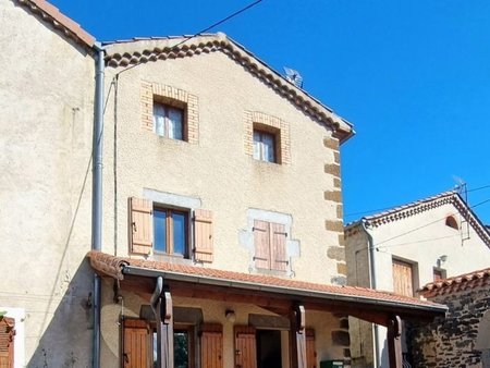 vente maison de village 3 pièces de 69 m² à mazeyrat