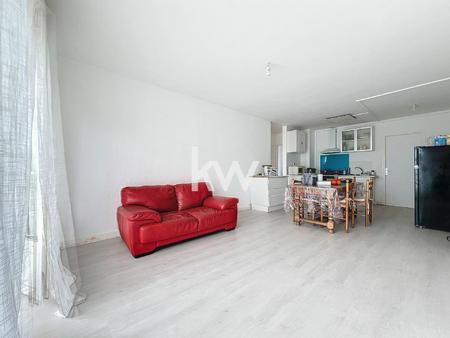 vente appartement 4 pièces à quimper kermoysan - kergestin (29000) : à vendre 4 pièces / 7